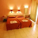 Akdeniz Apartmanhotel Kusadası