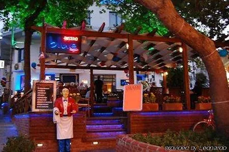 Ξενοδοχείο με διαμερίσματα Akdeniz