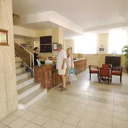 Akdeniz Aparthotel Kusadasi